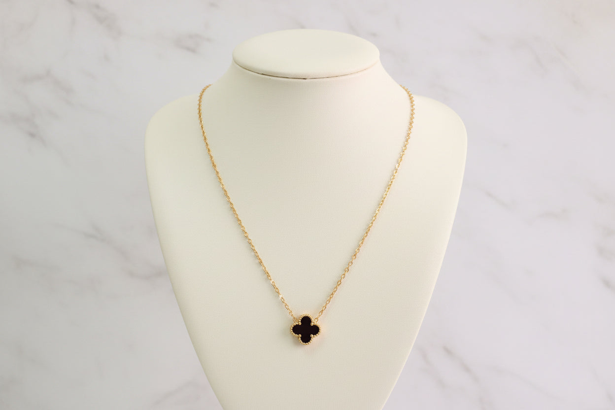 Clover Beauty Necklace