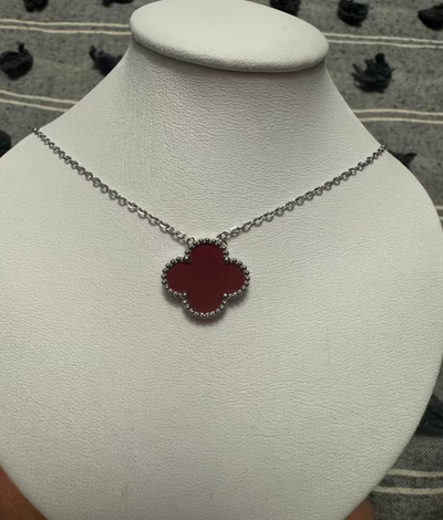 Maroon Clover Beauty Necklace - AANI & RU