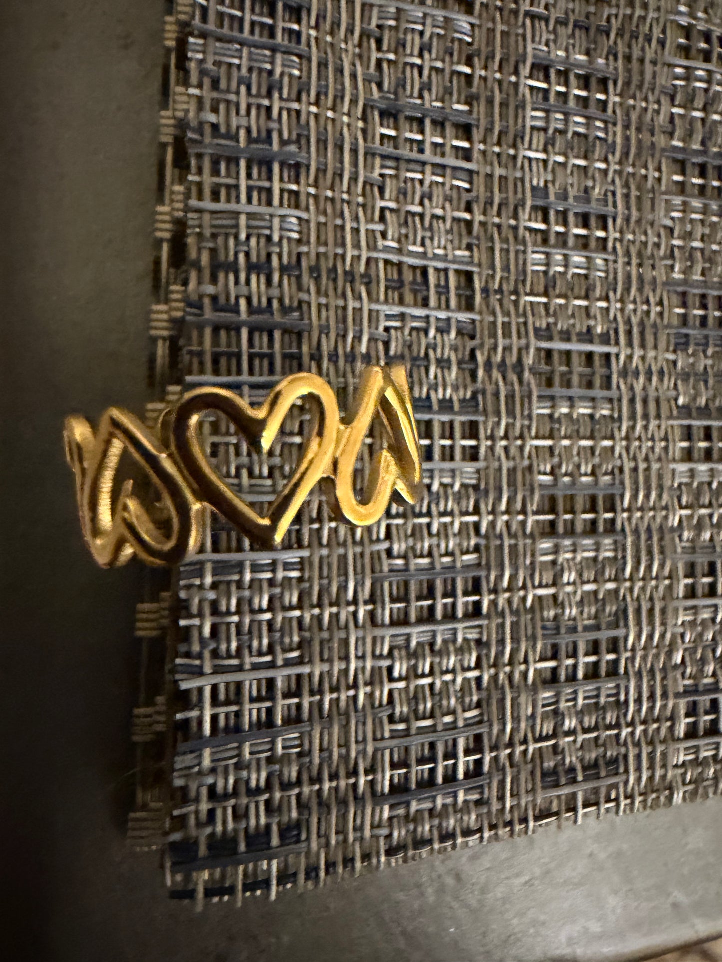 AMORA HEART WRAP RING